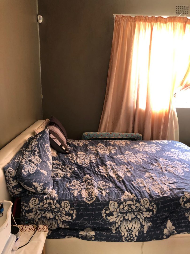  Bedroom Property for Sale in The Connifers Western Cape